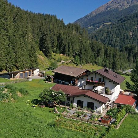 Landhaus St. Hubertus 카우넬탈 외부 사진