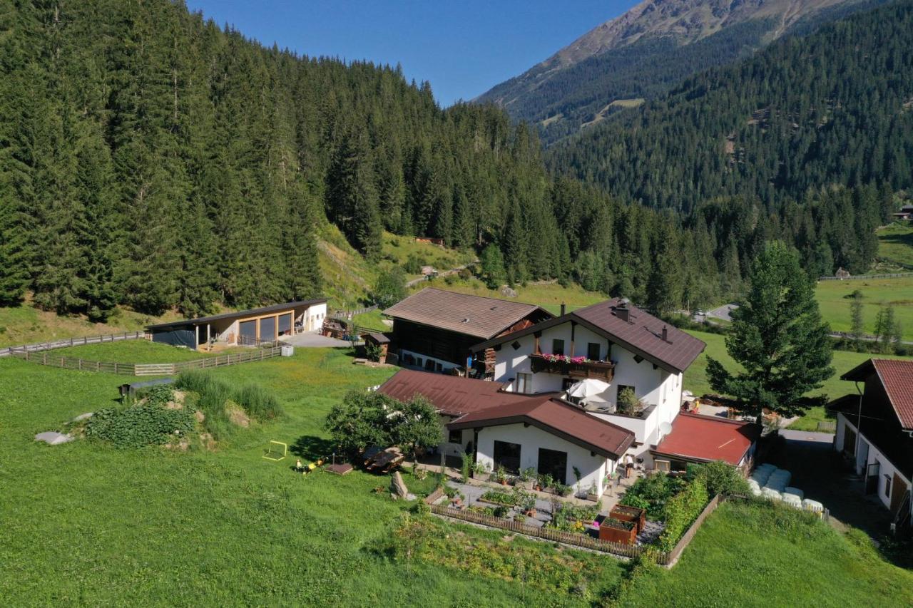 Landhaus St. Hubertus 카우넬탈 외부 사진