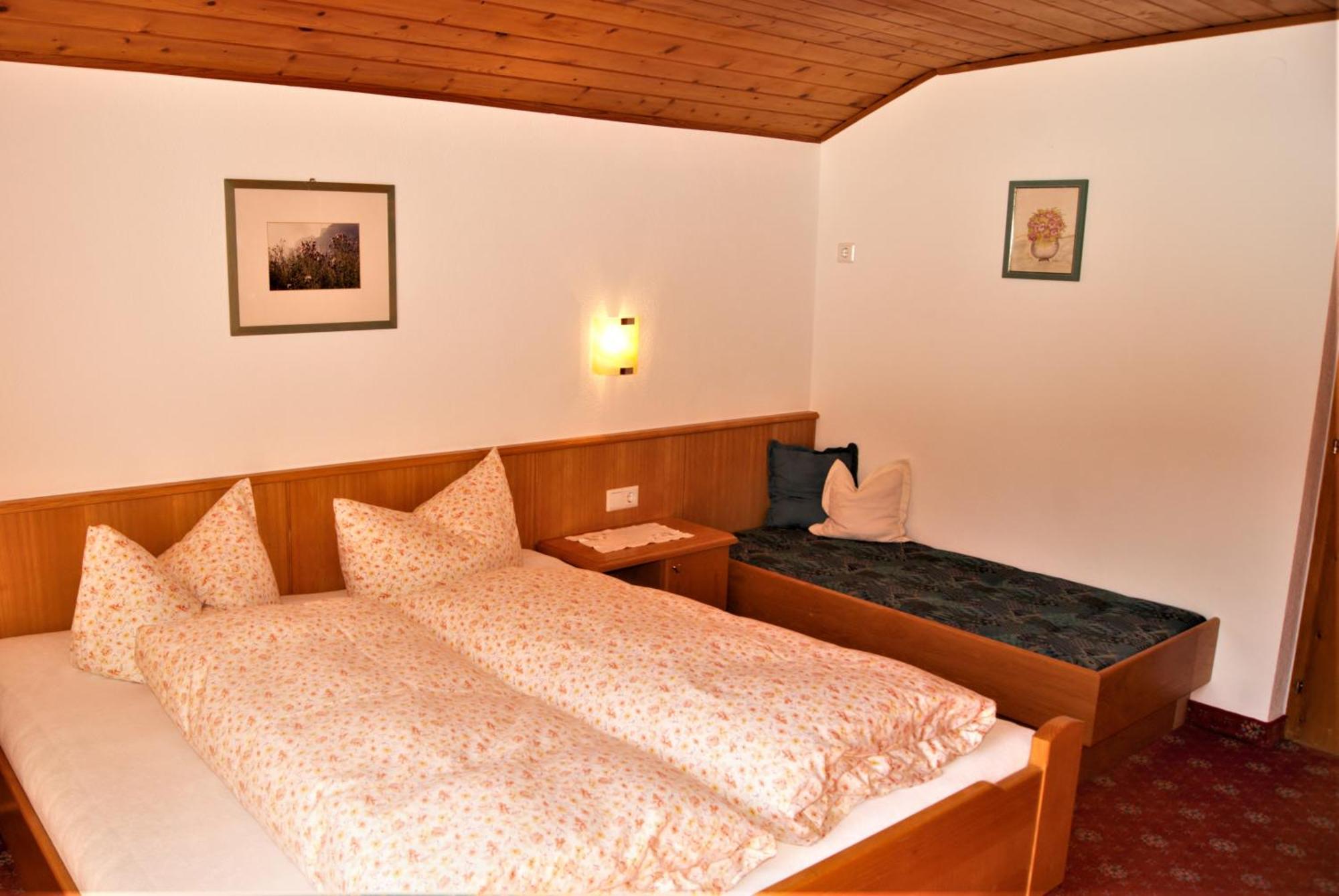Landhaus St. Hubertus 카우넬탈 객실 사진